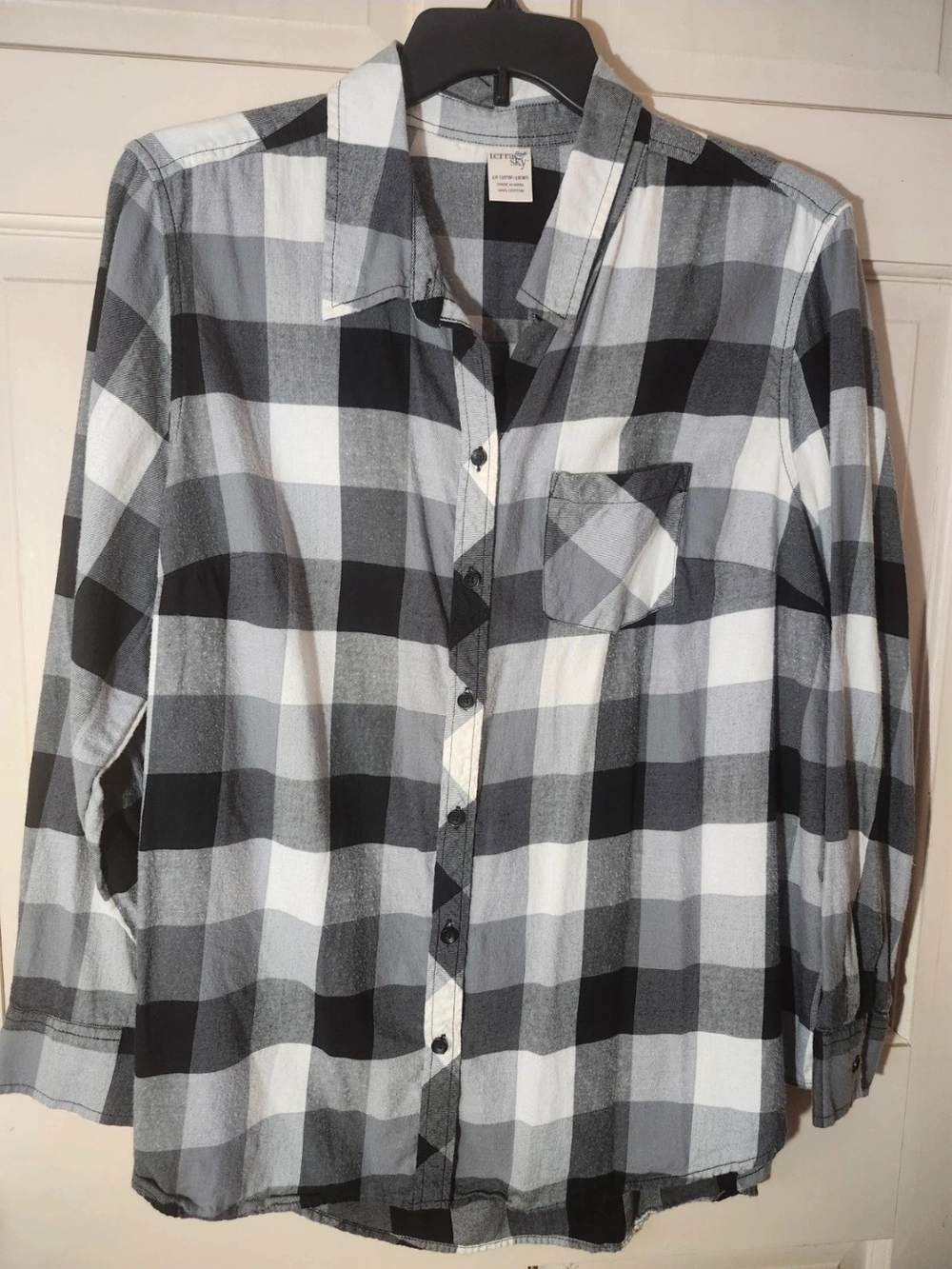 Terra & Sky Black and White Plaid Shirt